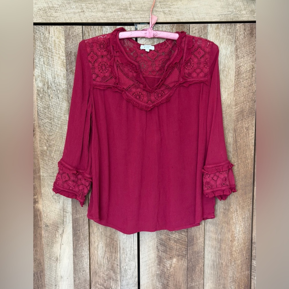 Crown & Ivy Elegant Lace Trim Burgundy Blouse